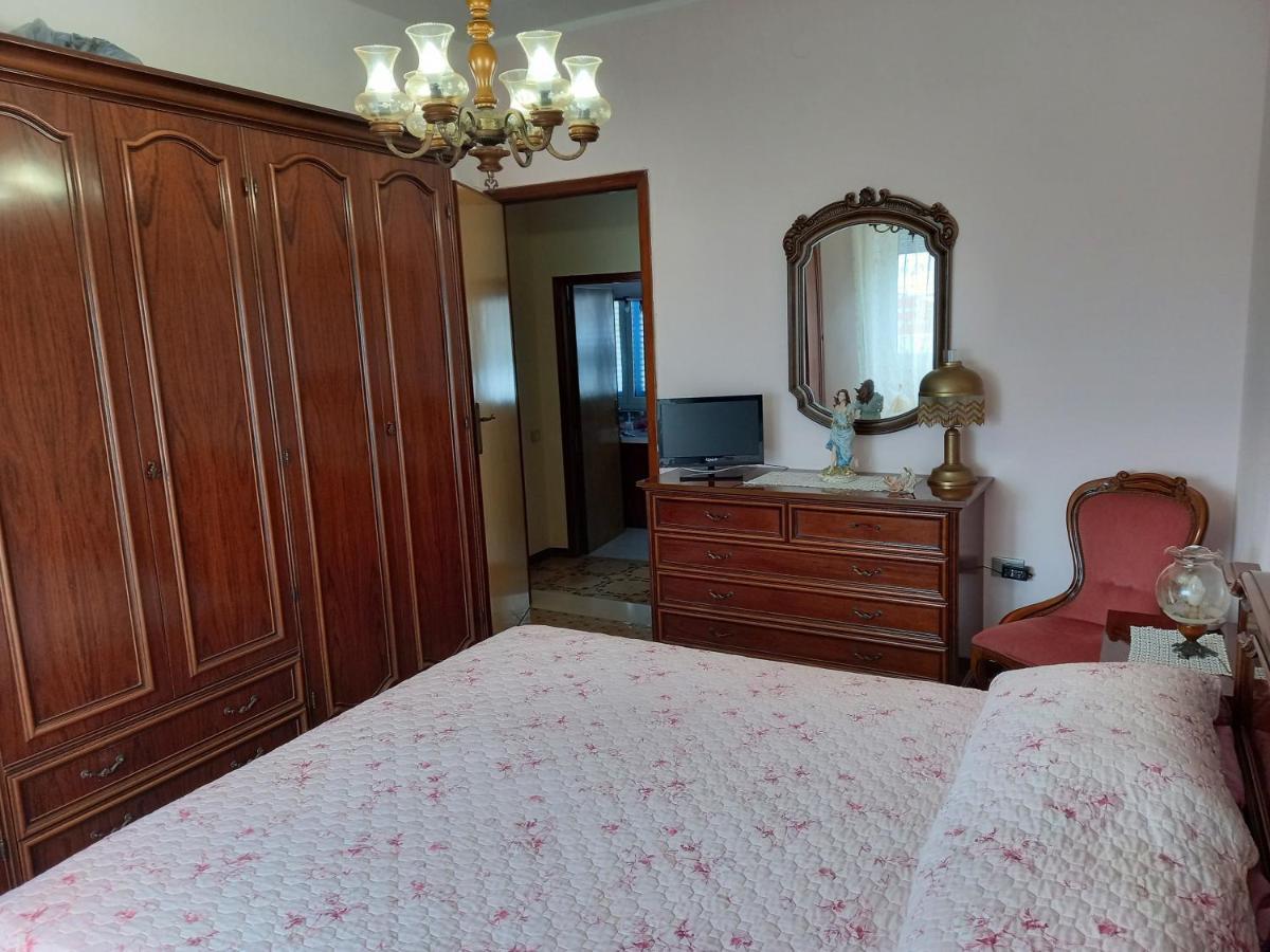 Casa Blu Oltremare Villa SantʼAntìoco Exteriör bild