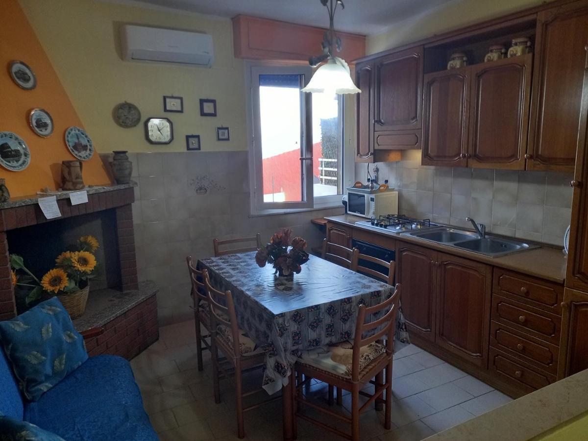 Casa Blu Oltremare Villa SantʼAntìoco Exteriör bild